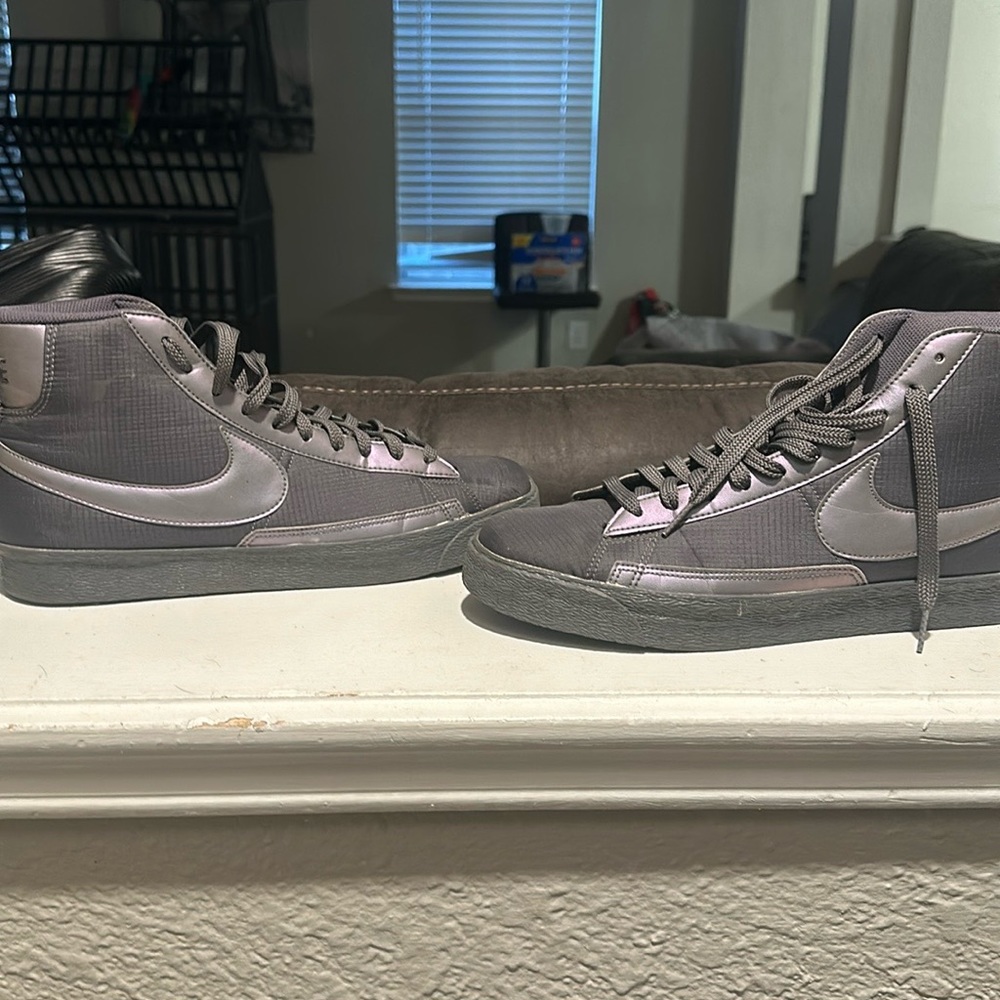COPY - NIKE 392387-022 BLAZER HIGH SIZE 12 GREY/IREDESCENT FOAMPOSITE BASKETBAL…